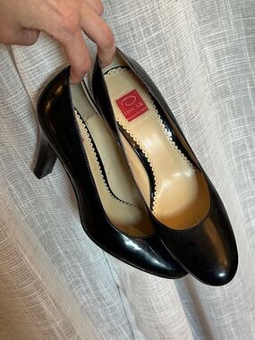 Oscar De La Renta heels